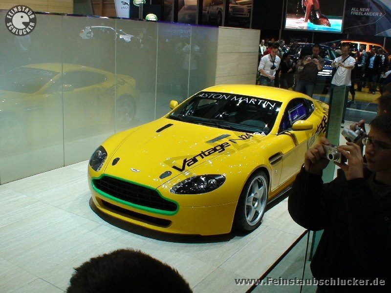 Aston Martin Vantage N24