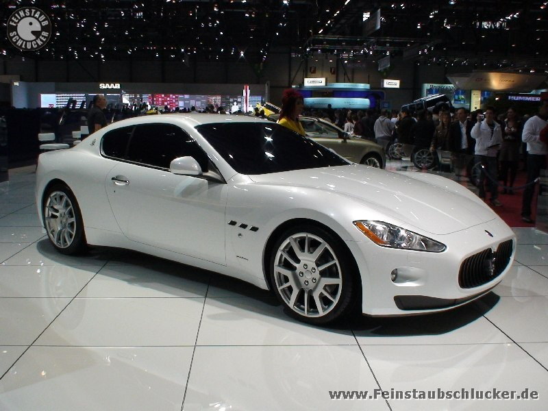 Maserati GranTurismo - weiss
